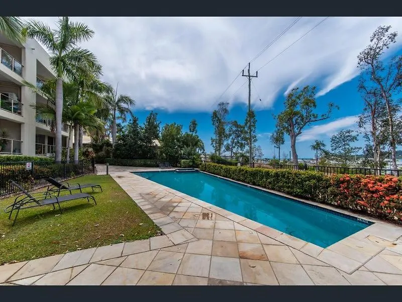 The Crabpot Apartment Airlie Beach